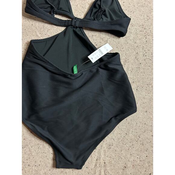 J.Crew Black One Piece Swimsuit Pearl Strap Open Midsection Cutout Size 6 NWT - Picture 4 of 6